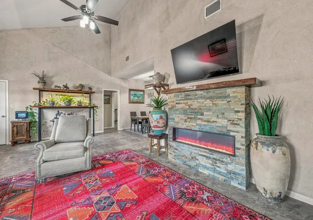 Photo 4 of Single family home for sale at 1155 Horsemans Dr, Stephenville, TX 76401 | MLS# 21354028 | Listing updated on 2026-10-06