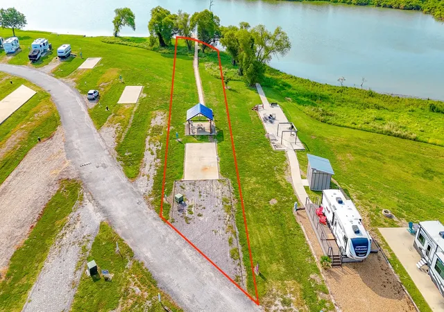 Photo 4 of Land for sale at 5098 Waterfront Rd, Kerens, TX 75144 | MLS# 21352276 | Listing updated on 2026-08-10