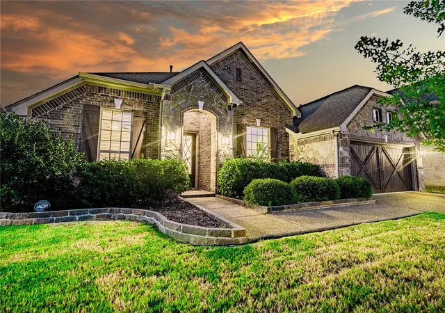 Photo 1 of Single family home for sale at 2724 Driftwood Creek Trl, Prosper, TX 75078 | MLS# 21354743 | Listing updated on 2026-08-09