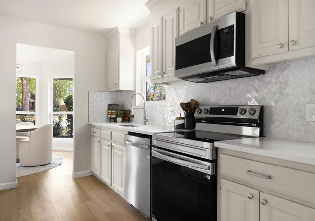 Photo 3 of Sale Pending at 3209 Portside Ln, Plano, TX 75023 | MLS# 21352673 | Listing updated on 2026-08-25