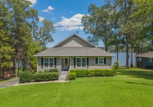 Photo 2 of Single family home for sale at 115 King Kent Ct, Scroggins, TX 75480 | MLS# 21347232 | Listing updated on 2026-08-13
