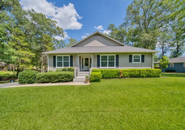 Photo 3 of Single family home for sale at 115 King Kent Ct, Scroggins, TX 75480 | MLS# 21347232 | Listing updated on 2026-08-13