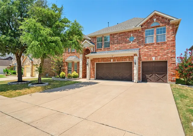 Photo 1 of Single family home for sale at 2932 Montalbo, Grand Prairie, TX 75054 | MLS# 21353805 | Listing updated on 2026-08-09