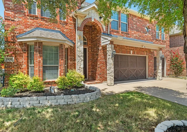 Photo 3 of Single family home for sale at 2932 Montalbo, Grand Prairie, TX 75054 | MLS# 21353805 | Listing updated on 2026-08-09