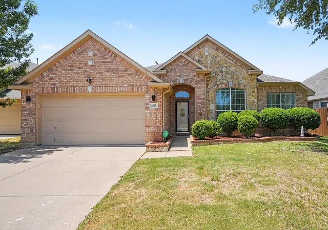 Photo 1 of Single family home for sale at 4509 Mallow Oak Dr, Fort Worth, TX 76123 | MLS# 21354848 | Listing updated on 2026-08-16