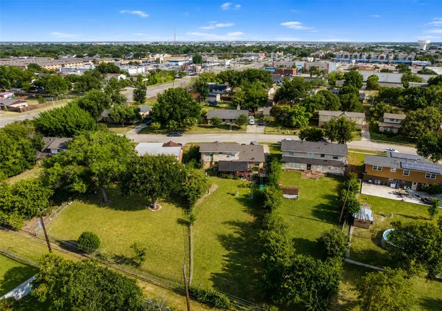 Photo 3 of Single family home for sale at 4513 Colgate Ln, Garland, TX 75042 | MLS# 21354338 | Listing updated on 2026-08-18