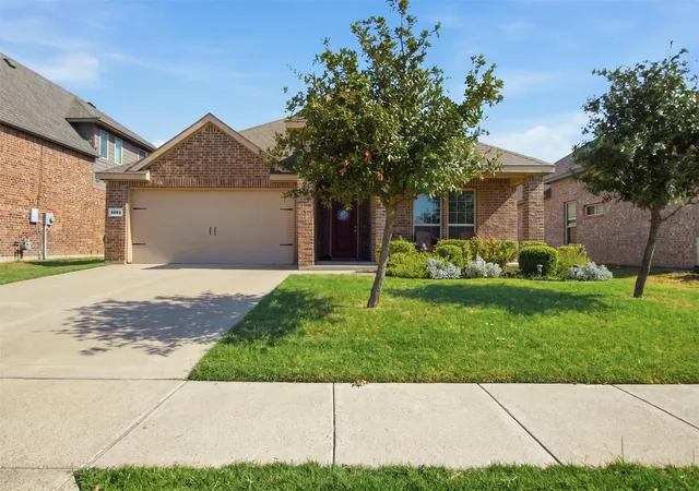 Photo 1 of Single family home for sale at 3204 Clear Creek Dr, Royse City, TX 75189 | MLS# 21354730 | Listing updated on 2026-08-10