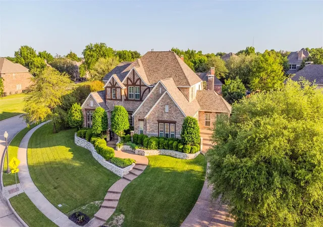 Photo 1 of Single family home for sale at 6705 Thorntree Dr, Mc Kinney, TX 75072 | MLS# 21354812 | Listing updated on 2026-10-02