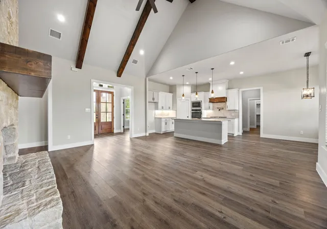 Photo 4 of Single family home for sale at 147 Cr 207, Valley View, TX 76272 | MLS# 21354429 | Listing updated on 2026-08-09