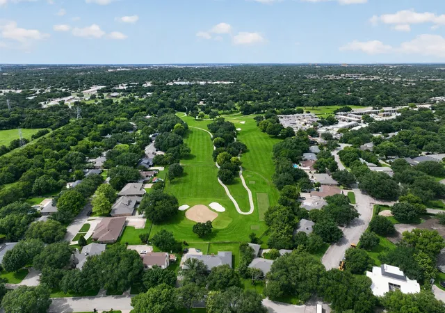 Photo 4 of Single family home for sale at 4201 Winding Wy, Benbrook, TX 76126 | MLS# 21354856 | Listing updated on 2026-08-27