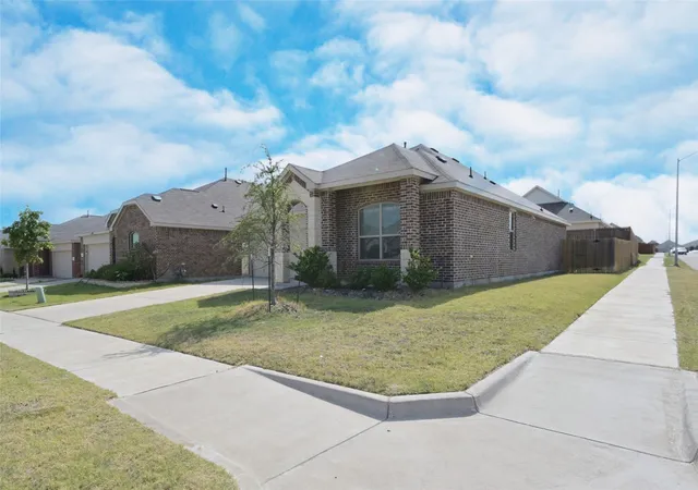 Photo 2 of Single family home for sale at 14853 Holster Trl, Haslet, TX 76052 | MLS# 21351756 | Listing updated on 2026-10-01