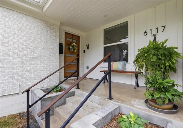 Photo 2 of Single family home for sale at 6117 Ridgeway St, Fort Worth, TX 76116 | MLS# 21354902 | Listing updated on 2026-10-07