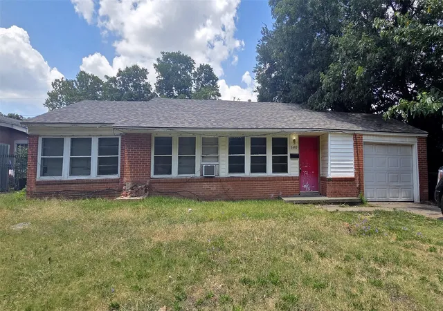Photo 1 of Sale Pending at 2657 Canberra St, Dallas, TX 75224 | MLS# 21347966 | Listing updated on 2026-09-18
