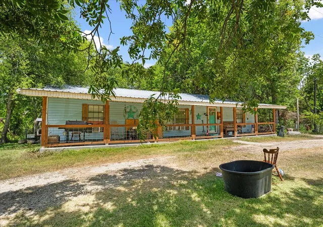 Photo 3 of Single family home for sale at 9828 Fm 709 S, Purdon, TX 76679 | MLS# 21355026 | Listing updated on 2026-09-21