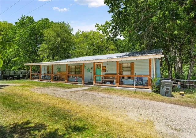 Photo 3 of Single family home for sale at 9828 Fm 709 S, Purdon, TX 76679 | MLS# 21355026 | Listing updated on 2026-09-21