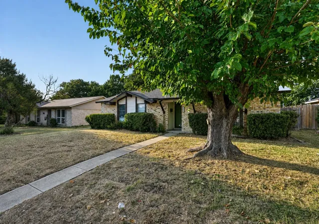 Photo 3 of Sale Pending at 1817 Millwick St, Garland, TX 75044 | MLS# 21344504 | Listing updated on 2026-08-26
