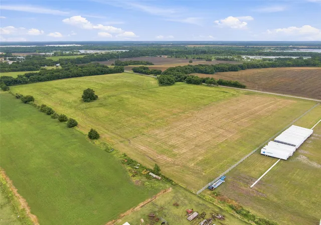 Photo 3 of Land for sale at 700 Geller Rd, Ferris, TX 75125 | MLS# 21355073 | Listing updated on 2026-08-10
