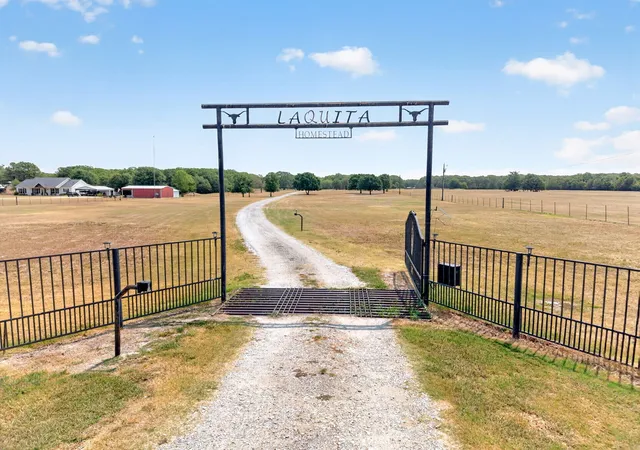 Photo 2 of Sale Pending at 7223 Fm 2101, Quinlan, TX 75474 | MLS# 21346307 | Listing updated on 2026-08-27