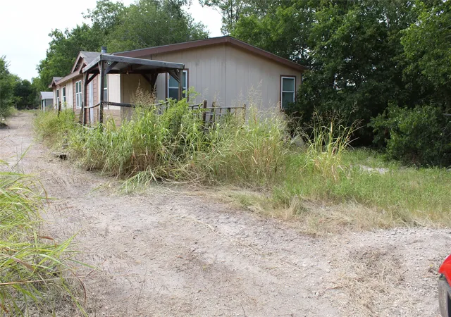 Photo 1 of Manufactured home for sale at 13762 County Road 4124, Crandall, TX 75114 | MLS# 21340587 | Listing updated on 2026-08-10