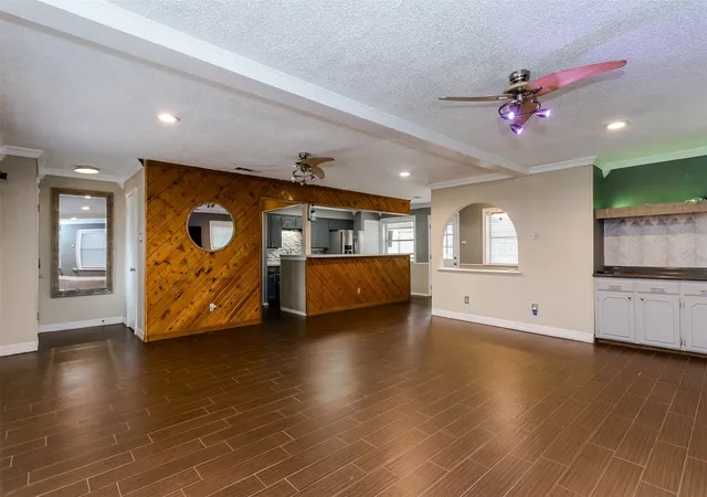 Photo 3 of Single family home for sale at 2517 Rosewood Dr, Mesquite, TX 75150 | MLS# 21354874 | Listing updated on 2026-09-21