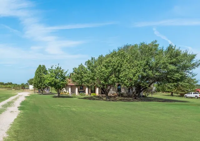 Photo 4 of Sale Pending at 7951 Fm 339 N, Mount Calm, TX 76673 | MLS# 21355139 | Listing updated on 2026-10-02