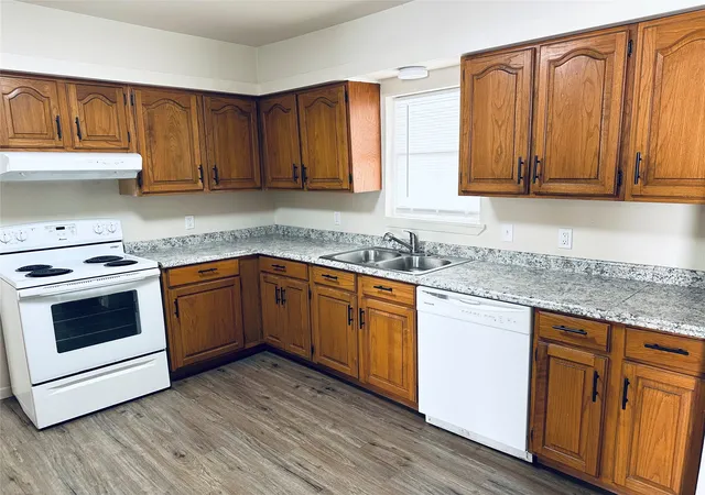 Photo 3 of Single family home for sale at 603 W Walcott Ave, Comanche, TX 76442 | MLS# 21355249 | Listing updated on 2026-08-11