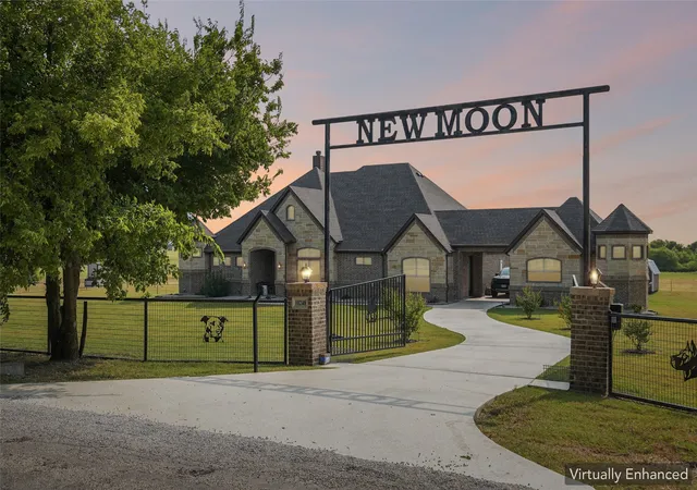 Photo 3 of Single family home for sale at 10240 Freeman Rd, Sanger, TX 76266 | MLS# 21351105 | Listing updated on 2026-08-25