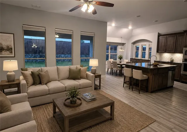 Photo 4 of Sale Pending at 3417 Chadbourne Dr, Wylie, TX 75098 | MLS# 21349339 | Listing updated on 2026-10-05