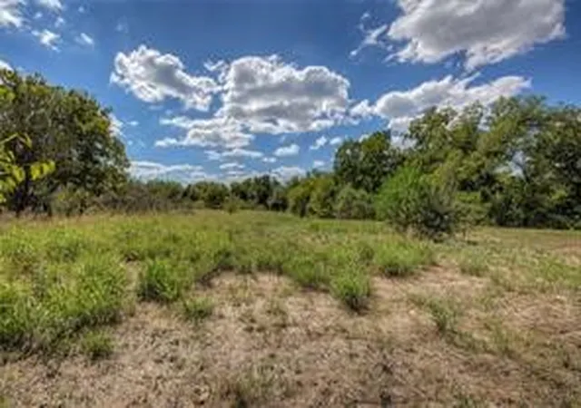 Photo 3 of Land for sale at 0000 Aldridge St, Commerce, TX 75428 | MLS# 21346426 | Listing updated on 2026-08-10