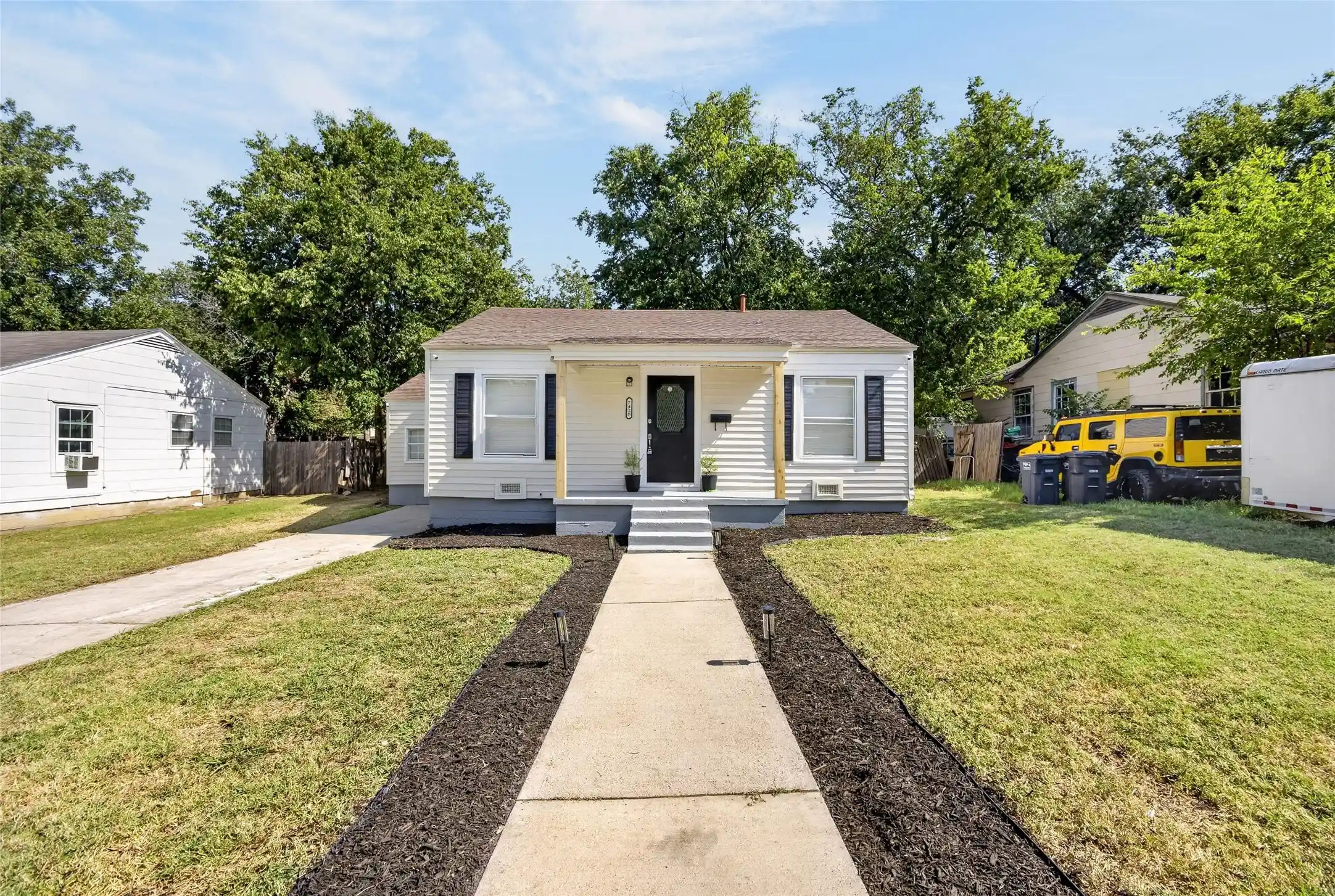 Photo 1 of Single family home for sale at 7428 Llano Ave, Fort Worth, TX 76116 | MLS# 21350058 | Listing updated on 2026-10-23