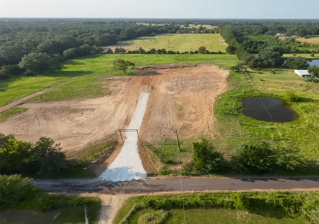 Photo 3 of Sale Pending at Tbd 44880, Blossom, TX 75416 | MLS# 21351016 | Listing updated on 2026-08-29