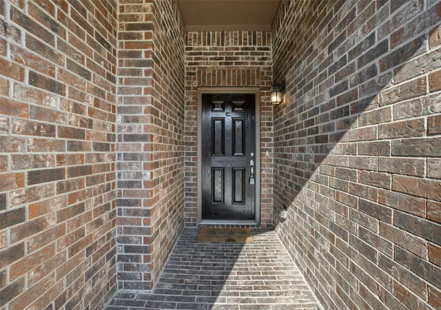 Photo 2 of Single family home for sale at 3929 Kennedy Ranch Rd, Roanoke, TX 76262 | MLS# 21355288 | Listing updated on 2026-09-22