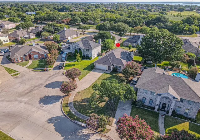 Photo 1 of Single family home for sale at 7513 Beverly Dr, Rowlett, TX 75089 | MLS# 21345307 | Listing updated on 2026-10-07