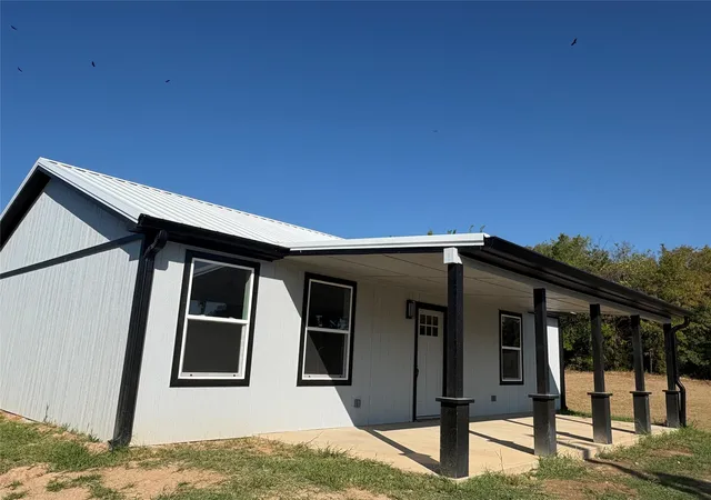 Photo 3 of Single family home for sale at 216 Balckfoot, Quitman, TX 75783 | MLS# 21355337 | Listing updated on 2026-08-10
