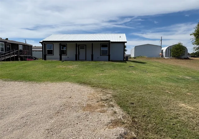 Photo 3 of Single family home for sale at 216 Balckfoot, Quitman, TX 75783 | MLS# 21355337 | Listing updated on 2026-10-06