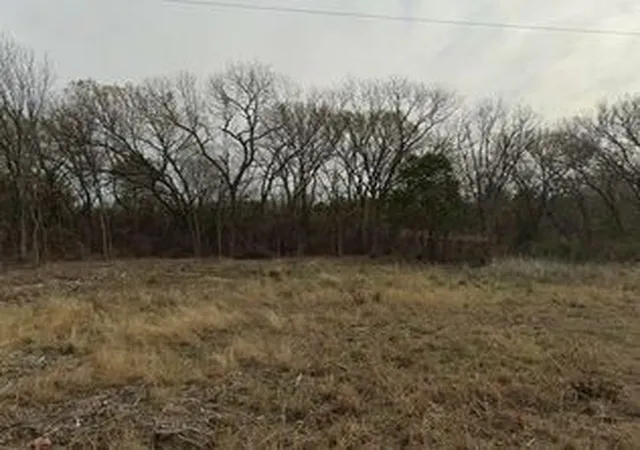 Photo 1 of Land for sale at 410 Lindell St, Glenn Heights, TX 75154 | MLS# 21355317 | Listing updated on 2026-08-10