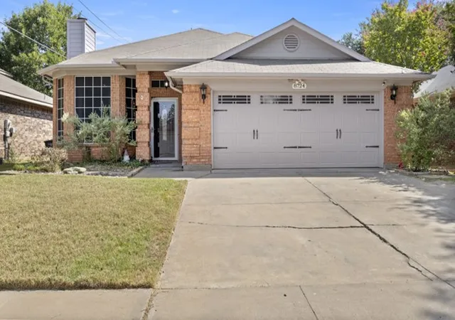 Photo 1 of Single family home for sale at 8724 Mystic Trl, Fort Worth, TX 76118 | MLS# 21355430 | Listing updated on 2026-09-15