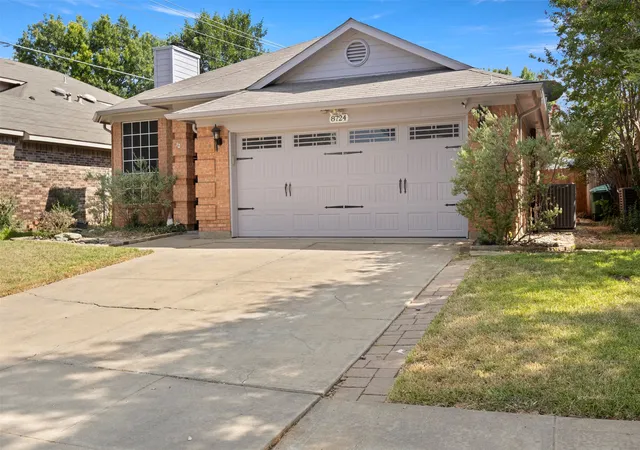 Photo 2 of Single family home for sale at 8724 Mystic Trl, Fort Worth, TX 76118 | MLS# 21355430 | Listing updated on 2026-09-15