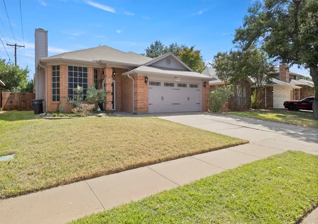 Photo 3 of Single family home for sale at 8724 Mystic Trl, Fort Worth, TX 76118 | MLS# 21355430 | Listing updated on 2026-09-15