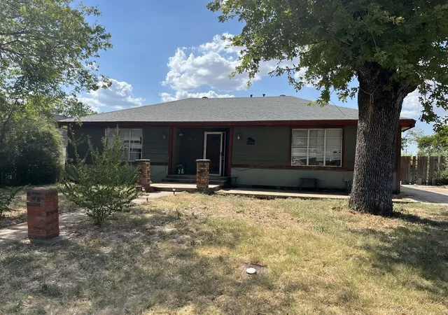 Photo 1 of Single family home for sale at 2525 Oakwood Ter, Haltom City, TX 76117 | MLS# 21353822 | Listing updated on 2026-08-10