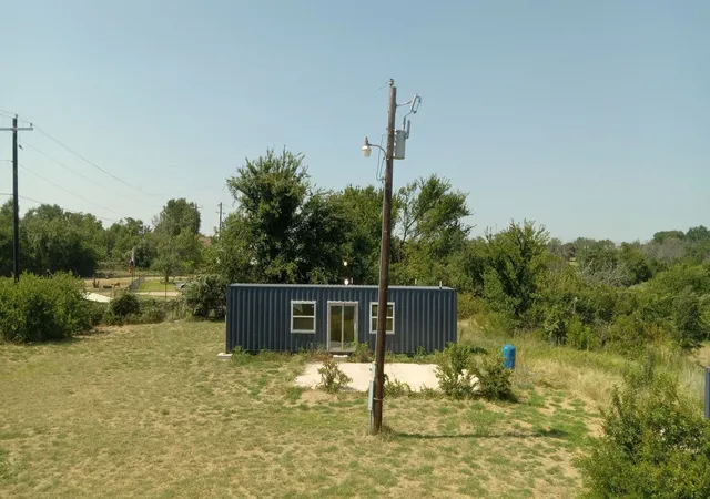 Photo 3 of Sale Pending at 601 Mill Rd, Springtown, TX 76082 | MLS# 21354383 | Listing updated on 2026-09-21