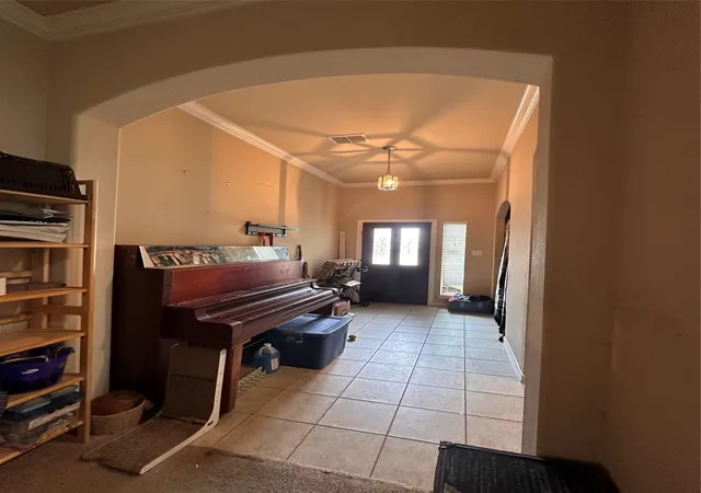 Photo 3 of Single family home for sale at 544 Bromeliad Dr, Fort Worth, TX 76052 | MLS# 21355608 | Listing updated on 2026-08-22