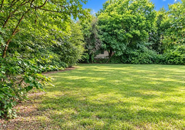 Photo 1 of Land for sale at 315 E Belt Line Rd, Wilmer, TX 75172 | MLS# 21355615 | Listing updated on 2026-10-05