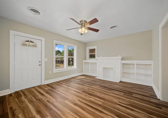 Photo 3 of House for sale at 617 Grand Ave, Abilene, TX 79605 | MLS# 21340623 | Listing updated on 2026-09-28