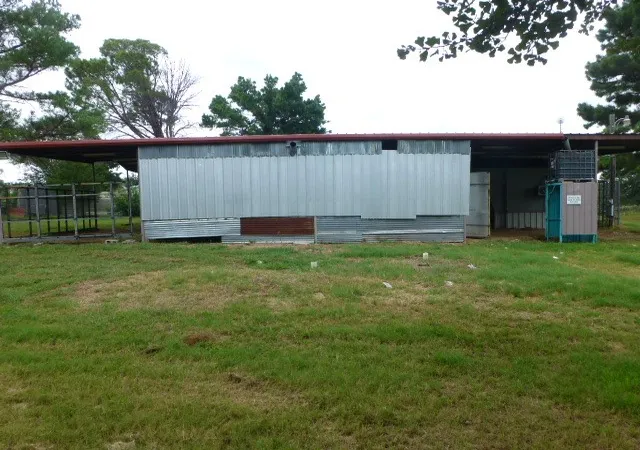 Photo 2 of Sale Pending at 119 Hayes Ct, Springtown, TX 76082 | MLS# 21355678 | Listing updated on 2026-08-27