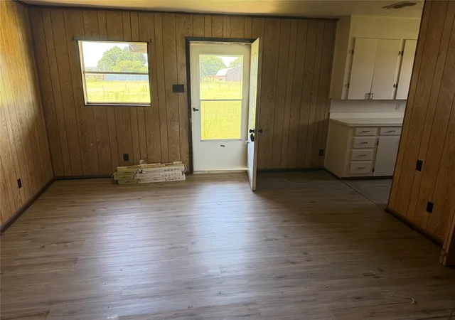 Photo 2 of Single family home for sale at 5401 Hwy 36, Comanche, TX 76442 | MLS# 21355687 | Listing updated on 2026-08-10