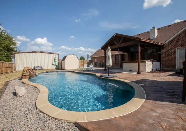 Photo 3 of Single family home for sale at 11011 Glenn Cvs, Forney, TX 75126 | MLS# 21355207 | Listing updated on 2026-09-30