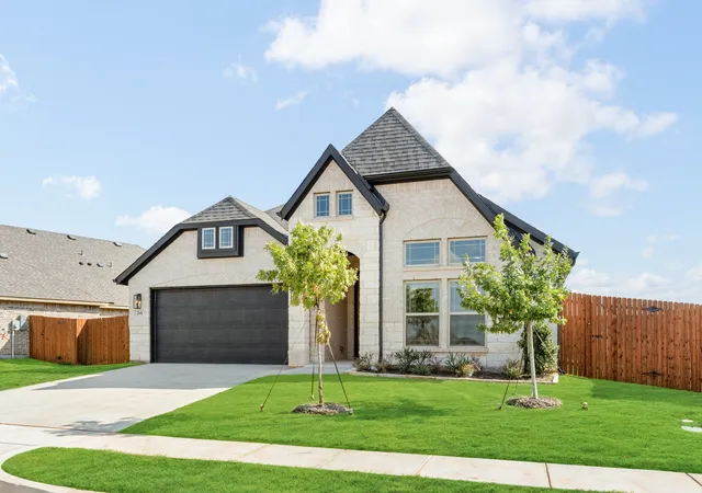 Photo 3 of Single family home for sale at 268 Coronado Ct, Granbury, TX 76048 | MLS# 21355520 | Listing updated on 2026-09-21