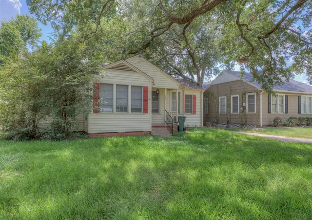Photo 3 of Single family home for sale at 187 Atlantic Ave, Shreveport, LA 71105 | MLS# 21355211 | Listing updated on 2026-08-29