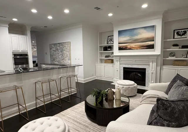 Photo 3 of Condo for sale at 3535 Gillespie, Dallas, TX 75219 | MLS# 21355725 | Listing updated on 2026-08-11